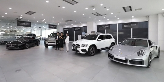 지난 3월 방송된 오토플러스의 '슈퍼카 F4' 리본쇼. 영상 캡처